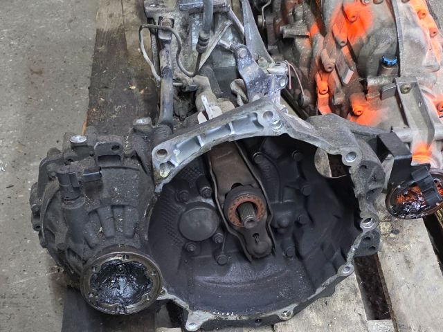 bontott VW NEW BEETLE Váltó (Mechanikus)