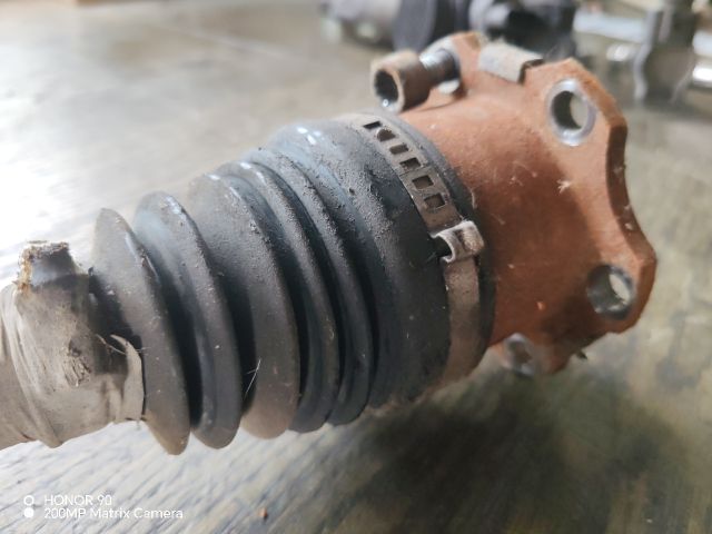 bontott VW NEW BEETLE Bal Féltengely