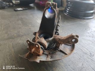 bontott VW NEW BEETLE Jobb első Csonkállvány Kerékaggyal