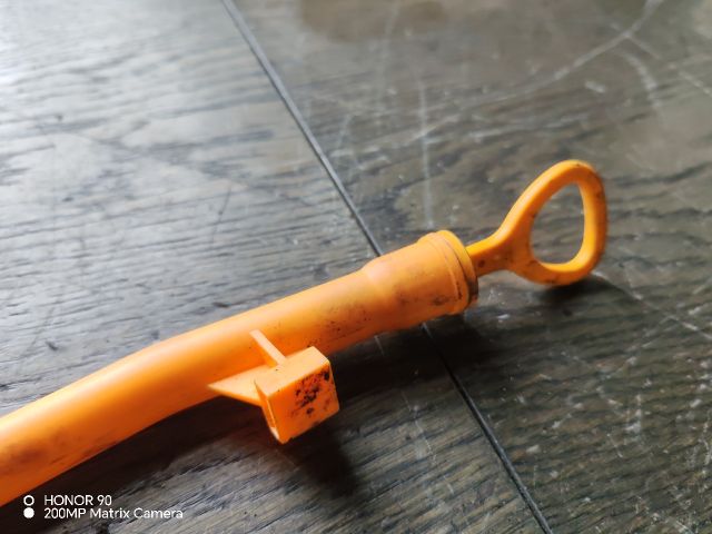 bontott VW NEW BEETLE Nívópálca