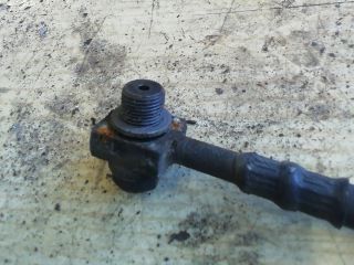 bontott VW NEW BEETLE Bal hátsó Fékcső (Fém)