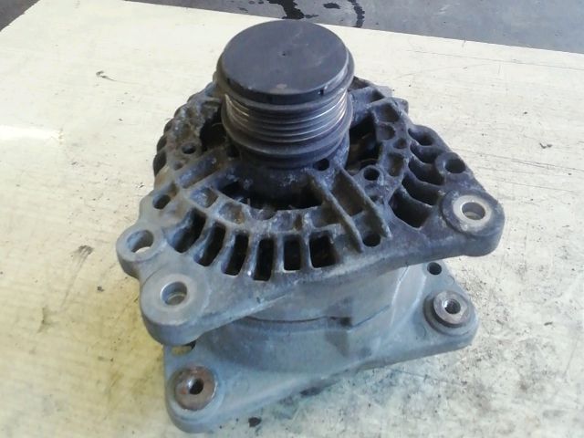 bontott VW NEW BEETLE Generátor