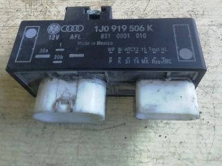 bontott VW NEW BEETLE Hűtőventilátor Relé