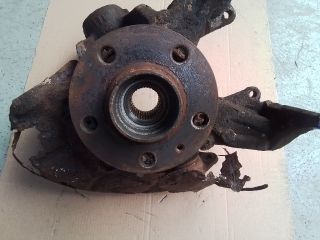 bontott VW NEW BEETLE Jobb első Csonkállvány Kerékaggyal