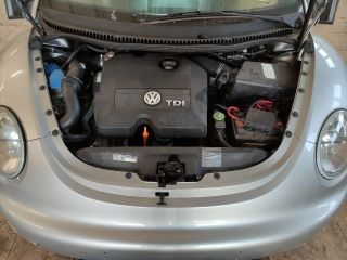 bontott VW NEW BEETLE Motor Tartó Bak Jobb