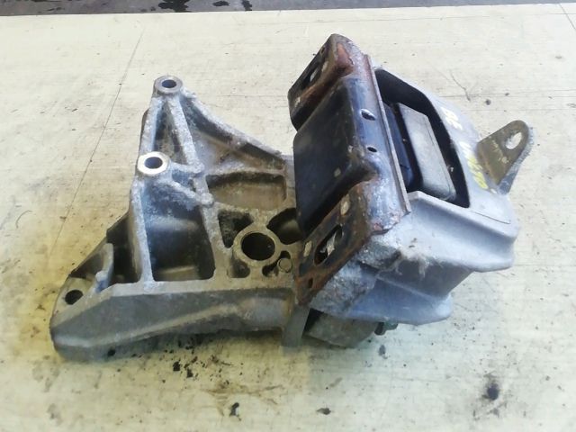 bontott VW NEW BEETLE Váltó Tartó Bak (Pozíciófüggetlen)