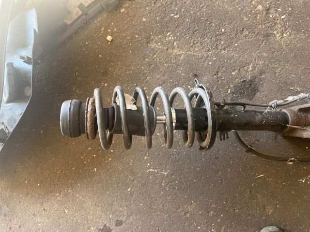 bontott VW NEW BEETLE Bal első Gólyaláb (Lengécsillapító, Rugó)