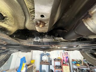 bontott VW NEW BEETLE Bal első Rugó