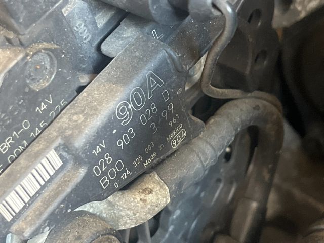 bontott VW NEW BEETLE Generátor