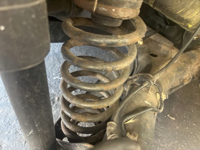 bontott VW NEW BEETLE Jobb hátsó Rugó