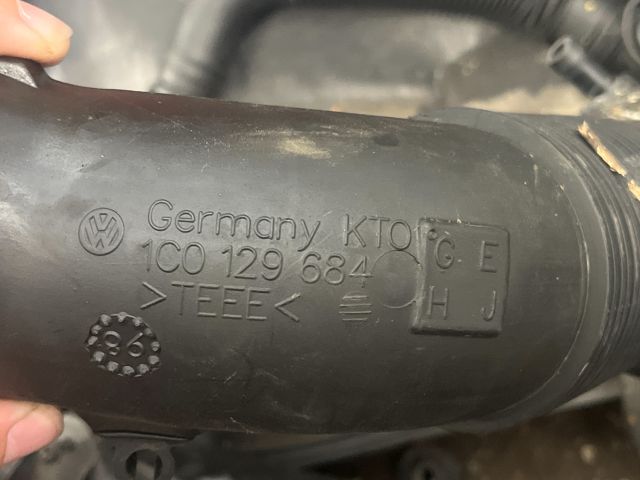 bontott VW NEW BEETLE Szívó Cső