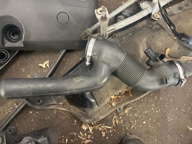 bontott VW NEW BEETLE Szívó Cső