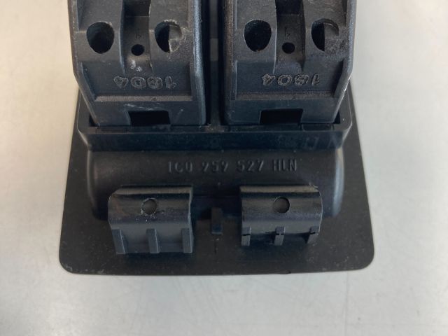 bontott VW NEW BEETLE Ablakemelő Kapcsoló Négyes / Kettes