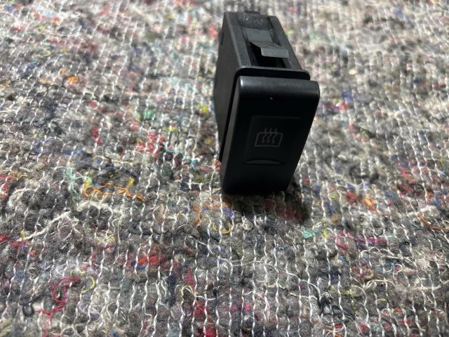 bontott VW NEW BEETLE Ablakfűtés Kapcsoló