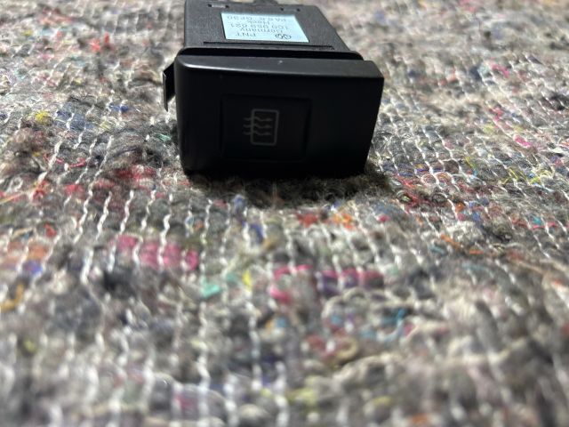 bontott VW NEW BEETLE Ablakfűtés Kapcsoló