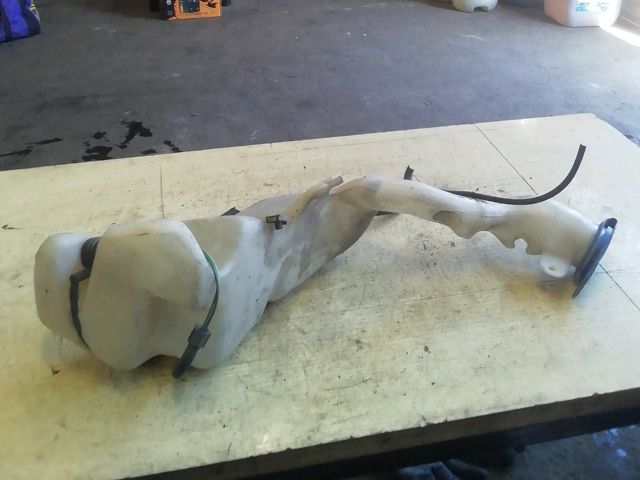 bontott VW NEW BEETLE Ablakmosó Tartály