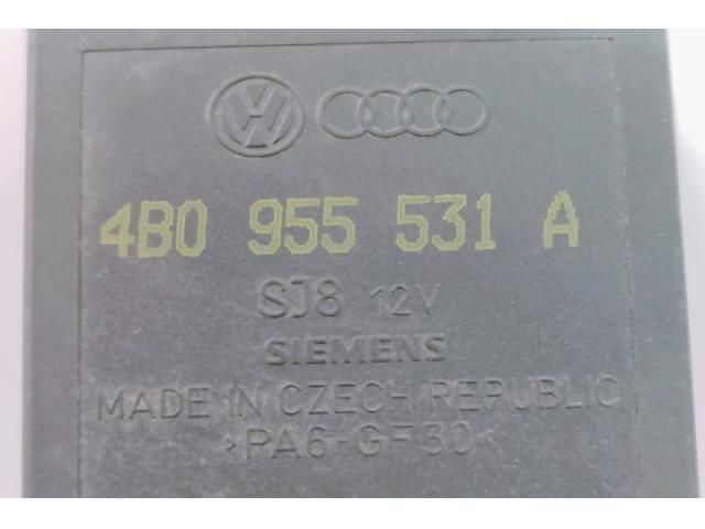 bontott VW NEW BEETLE Ablaktörlő Relé