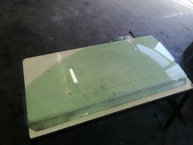 bontott VW NEW BEETLE Bal első Ablak