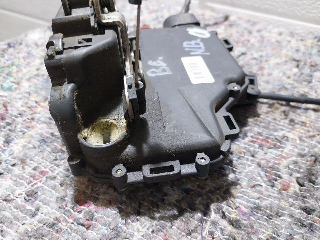 bontott VW NEW BEETLE Bal első Ajtózár Motor