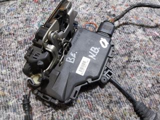 bontott VW NEW BEETLE Bal első Ajtózár Motor