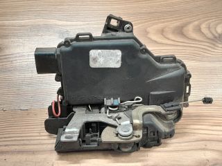 bontott VW NEW BEETLE Bal első Ajtózár