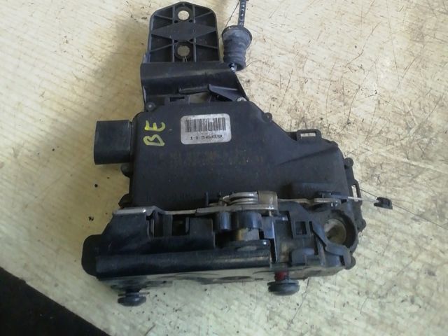 bontott VW NEW BEETLE Bal első Ajtózár