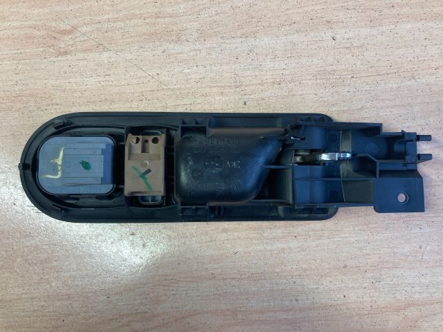 bontott VW NEW BEETLE Bal első Belső Kilincs