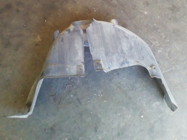 bontott VW NEW BEETLE Bal hátsó Dobbetét (Kerékjárati, Műanyag)