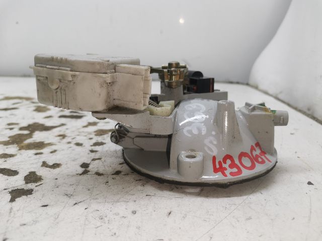 bontott VW NEW BEETLE Csomagtérajtó Zárszerkezet