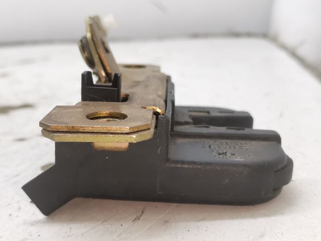 bontott VW NEW BEETLE Csomagtérajtó Zárszerkezet