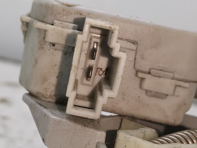 bontott VW NEW BEETLE Csomagtérajtó Zárszerkezet