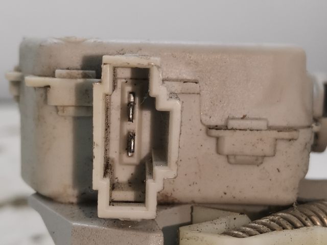 bontott VW NEW BEETLE Csomagtérajtó Zárszerkezet