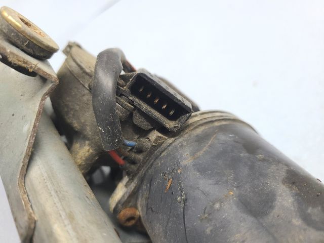 bontott VW NEW BEETLE Első Ablaktörlő Szerkezet Motorral