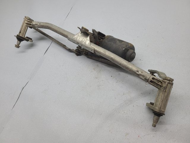 bontott VW NEW BEETLE Első Ablaktörlő Szerkezet Motorral