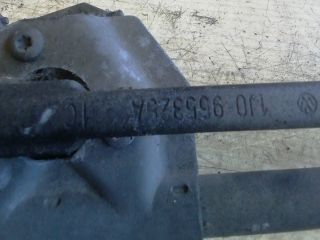 bontott VW NEW BEETLE Első Ablaktörlő Szerkezet Motorral