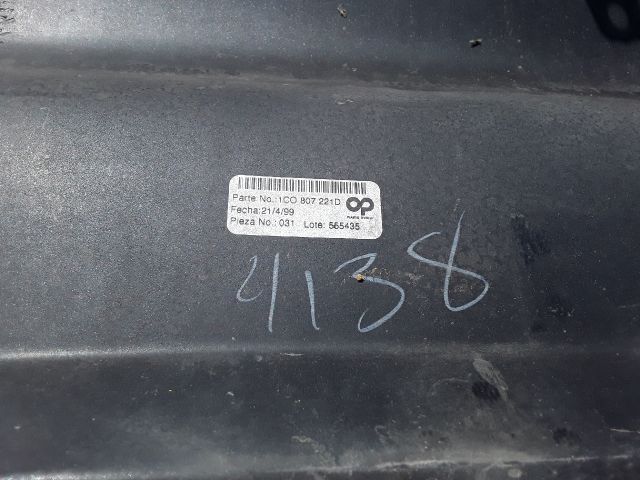 bontott VW NEW BEETLE Első Lökhárító (Részeivel)