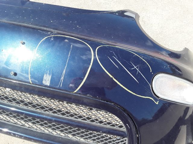 bontott VW NEW BEETLE Első Lökhárító (Részeivel)