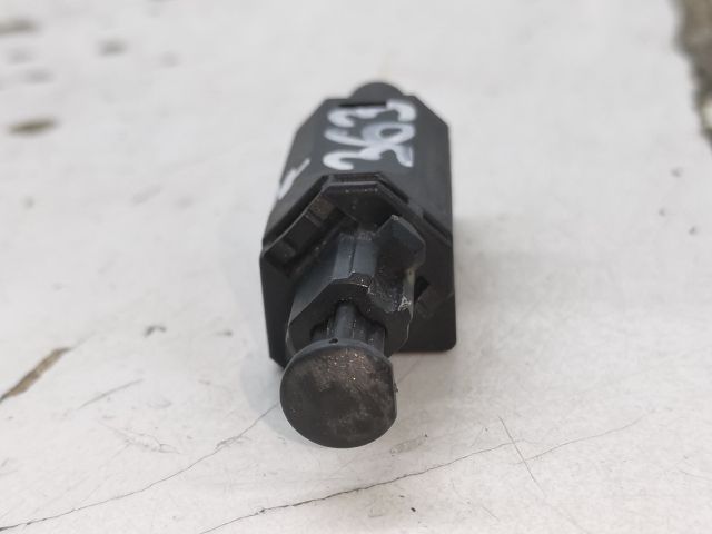 bontott VW NEW BEETLE Fék Pedál Kapcsoló