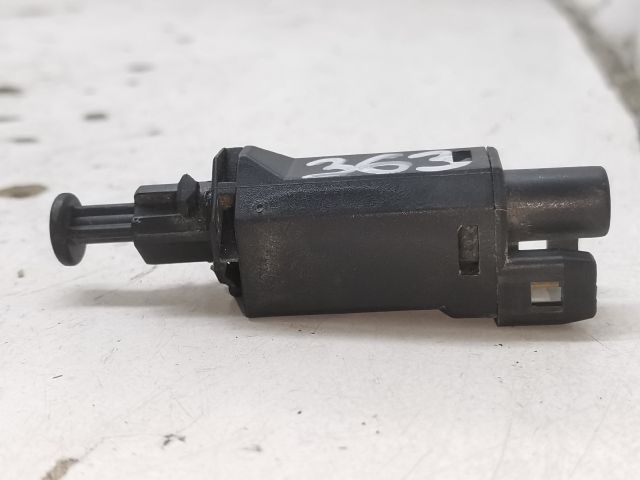 bontott VW NEW BEETLE Fék Pedál Kapcsoló