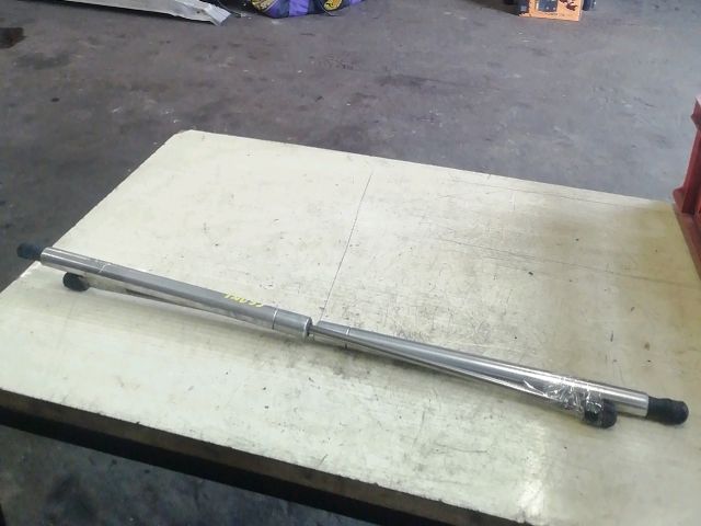 bontott VW NEW BEETLE Gázrugós Kitámasztó Teleszkóp Pár Csomagtérajtó