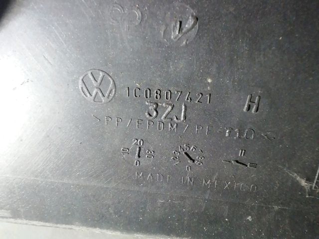 bontott VW NEW BEETLE Hátsó Lökhárító (Üresen)