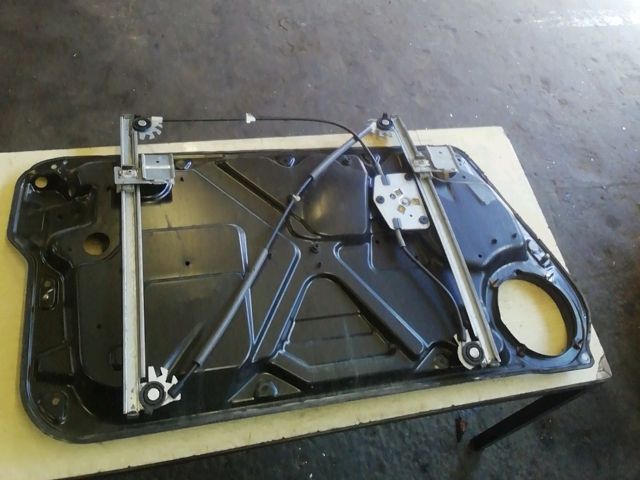 bontott VW NEW BEETLE Jobb első Ablakemelő Szerkezet (Elektromos)