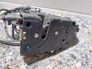 bontott VW NEW BEETLE Jobb első Ajtózár Motor