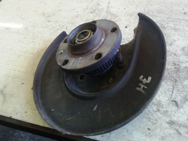 bontott VW NEW BEETLE Jobb hátsó Csonkállvány Kerékaggyal