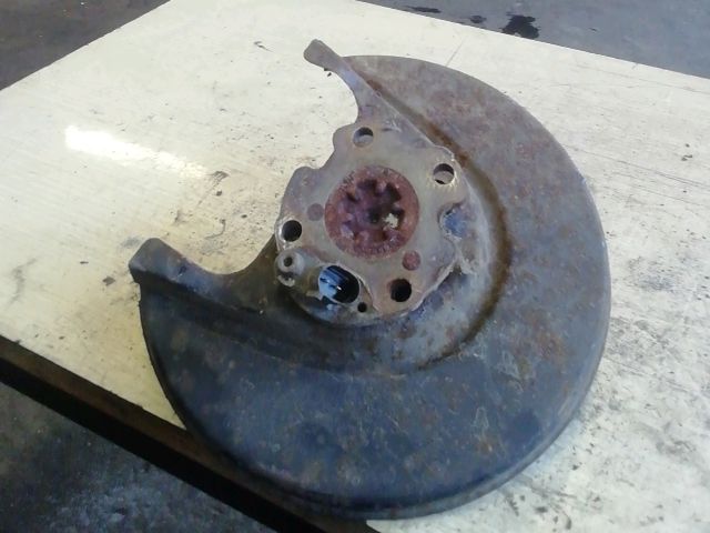 bontott VW NEW BEETLE Jobb hátsó Csonkállvány Kerékaggyal