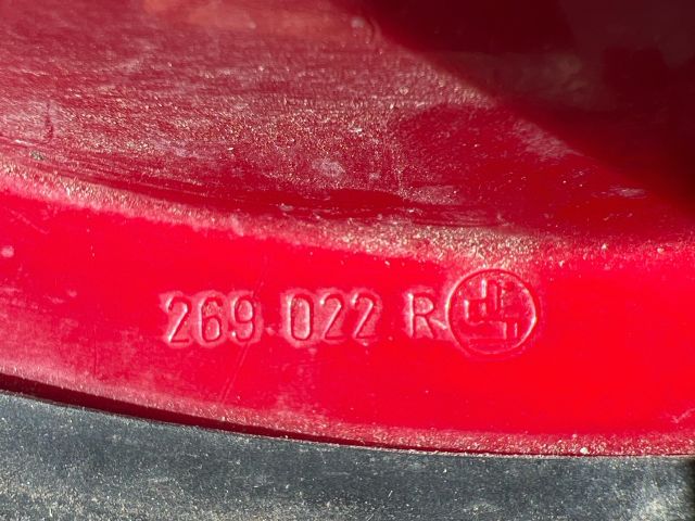 bontott VW NEW BEETLE Jobb Külső Hátsó Lámpa