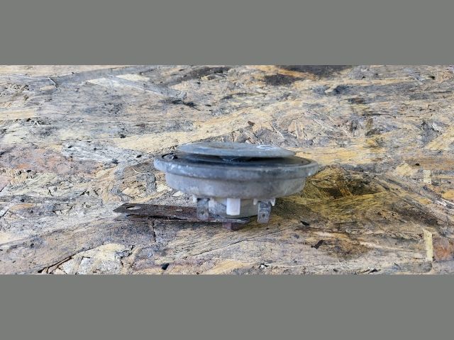 bontott VW NEW BEETLE Kürt