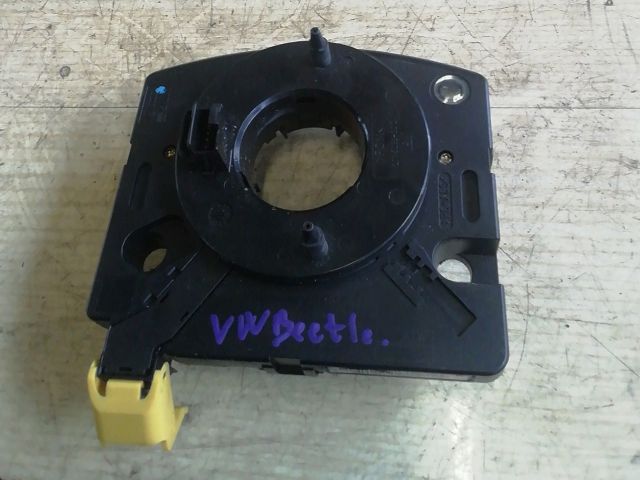 bontott VW NEW BEETLE Légzsák Átvezető Szalagkábel