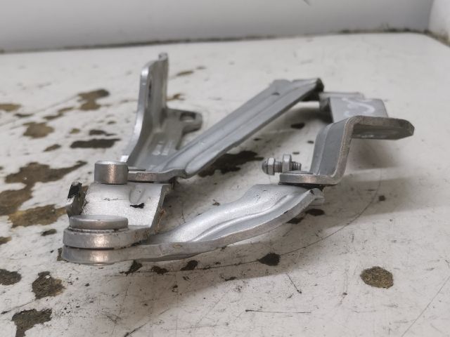 bontott VW NEW BEETLE Motorháztető Bal Zsanér