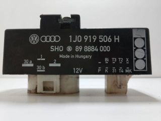 bontott VW NEW BEETLE Relé